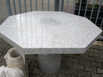 Tisch achteckig Granit grau 140 cm Durchmesser