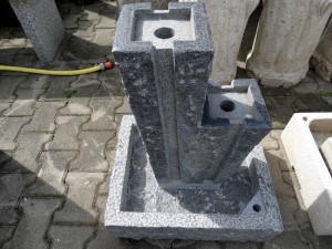 Säulen Brunnen mit Becken Granit anthrazit