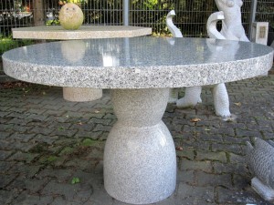 Tisch rund Granit grau 140 cm Durchmesser